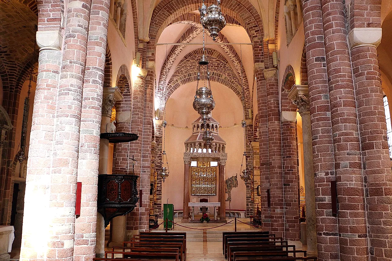 The Romanesque nave of the Cathedral of St Tryphon in Kotor, with brick-and-stone columns and vaults